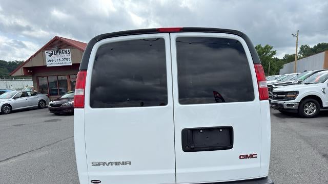 2025 GMC Savana LT 3500