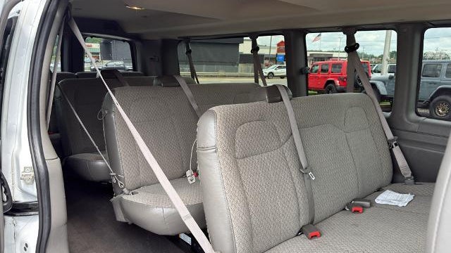 2025 GMC Savana LT 3500