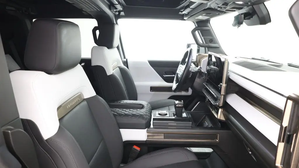 2024 GMC HUMMER EV SUV 2X