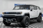 2024 Hummer EV SUV Thumbnail 3