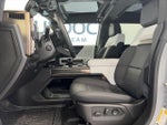 2024 Hummer EV SUV Thumbnail 13