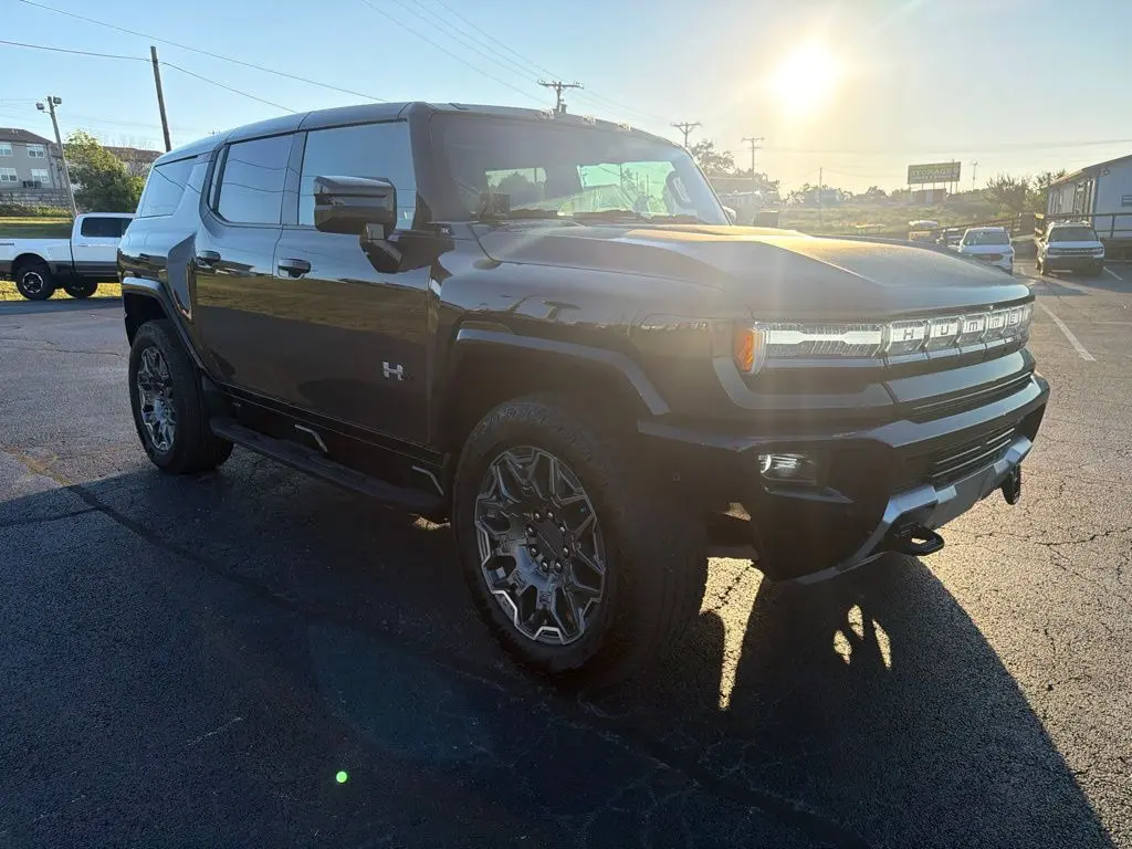 2024 GMC Hummer Ev Suv - $69,990
