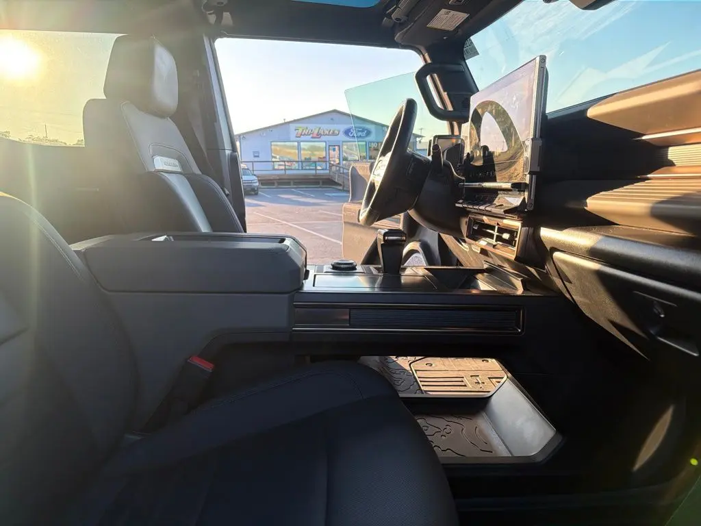 2024 GMC Hummer Ev Suv - $69,990