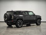 2024 Hummer EV SUV Thumbnail 7