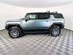 2024 Hummer EV SUV Thumbnail 4