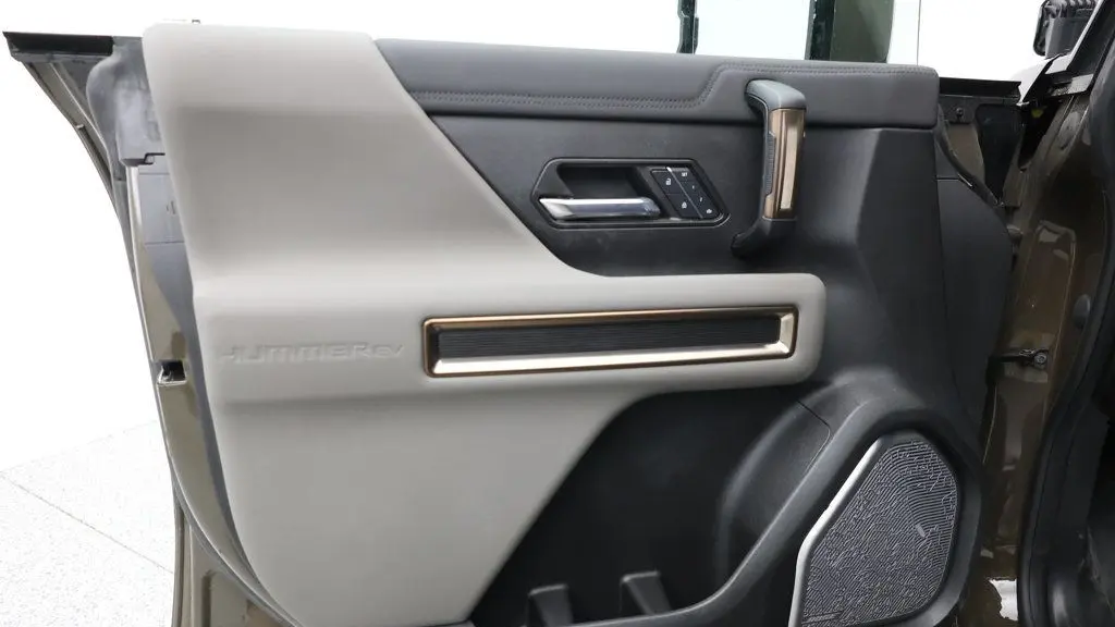 2025 GMC HUMMER EV SUV 3X