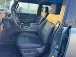 2024 Hummer EV SUV Thumbnail 19