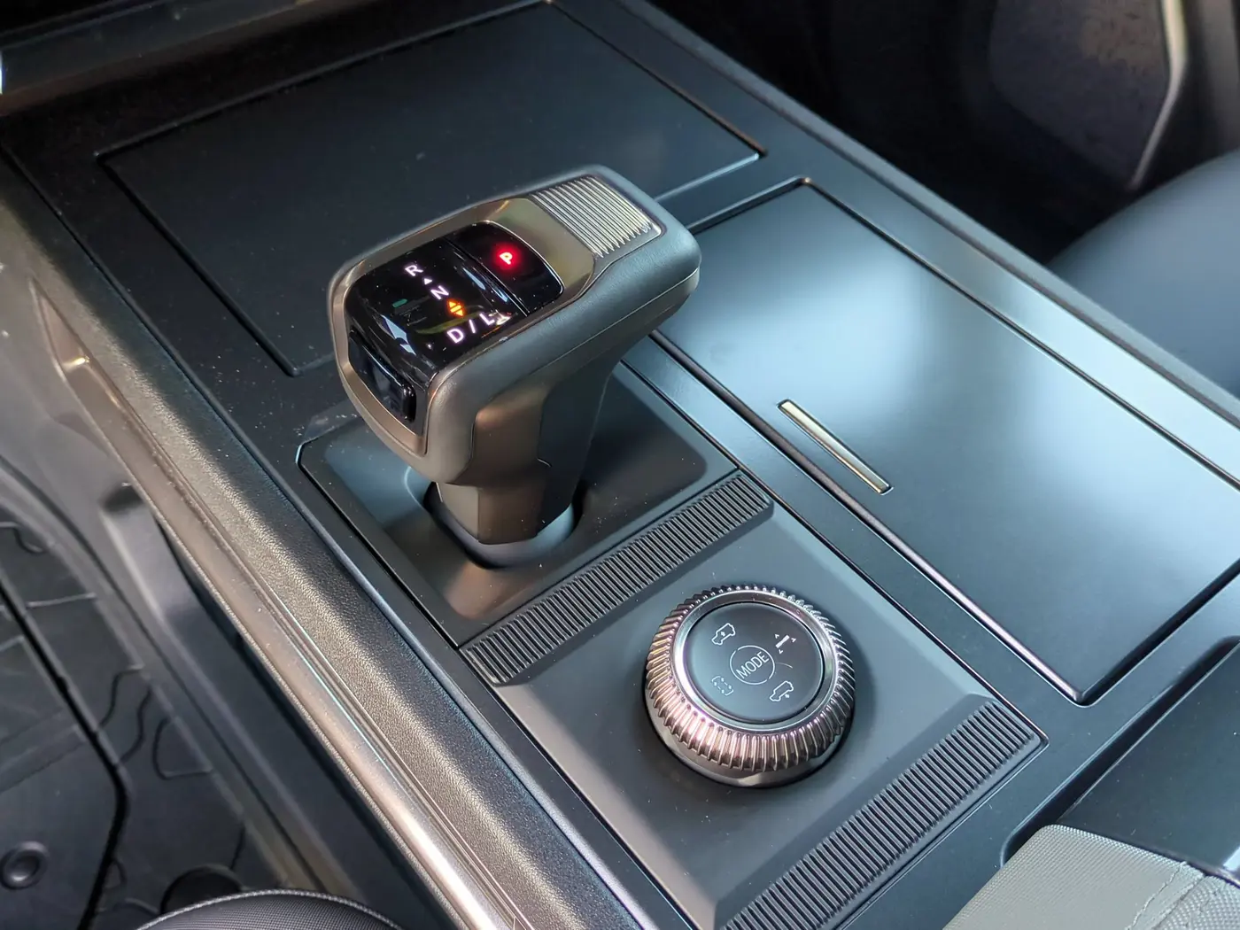 2025 GMC Hummer Ev Suv - $69,737