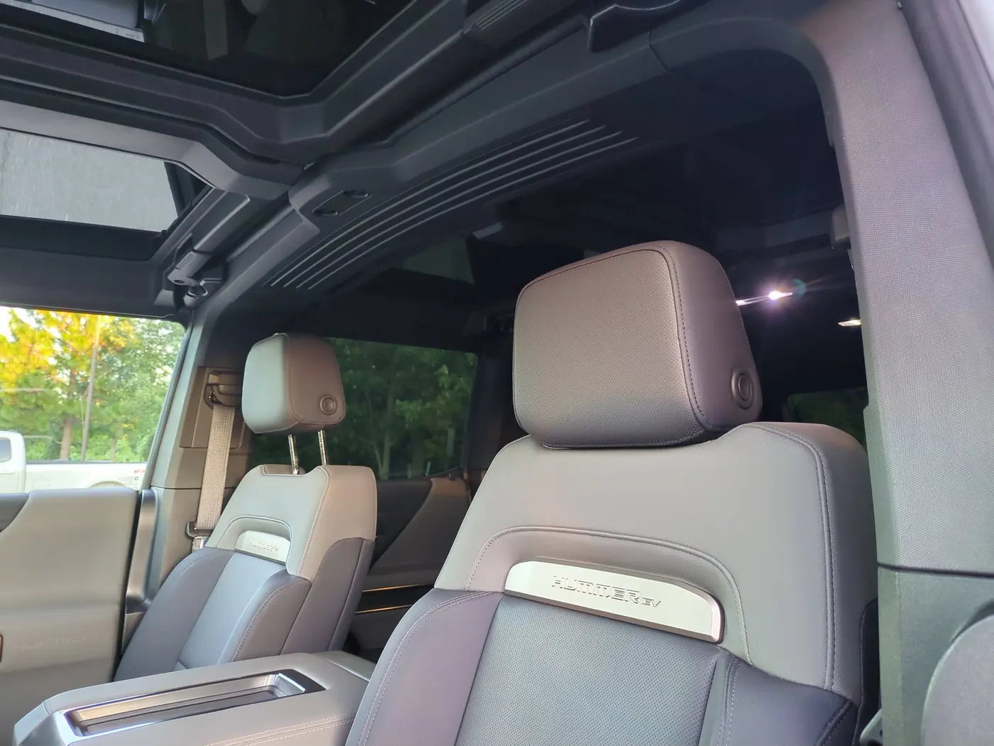 2025 GMC Hummer Ev Suv - $69,737