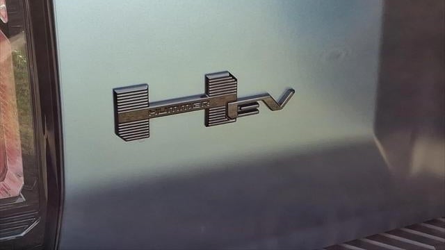 2024 GMC HUMMER EV SUV 3X