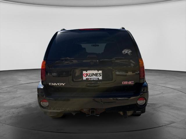 2004 GMC Envoy - $4,400