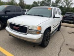 2004 Yukon Thumbnail 3