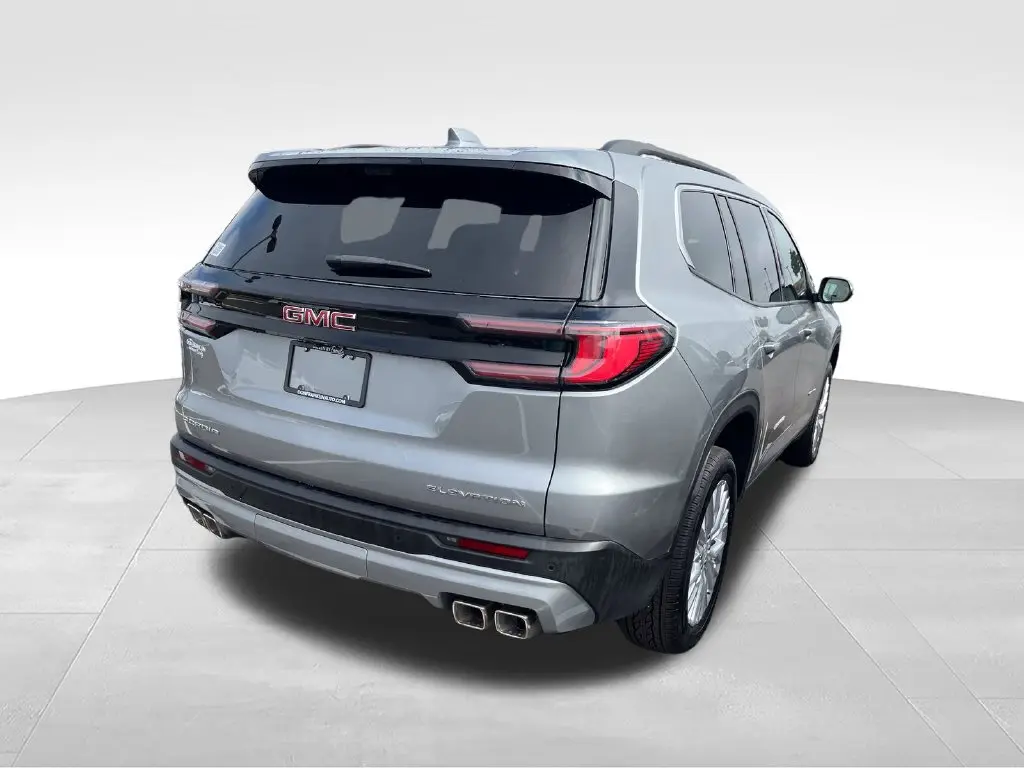 2026 GMC Acadia - $40,400