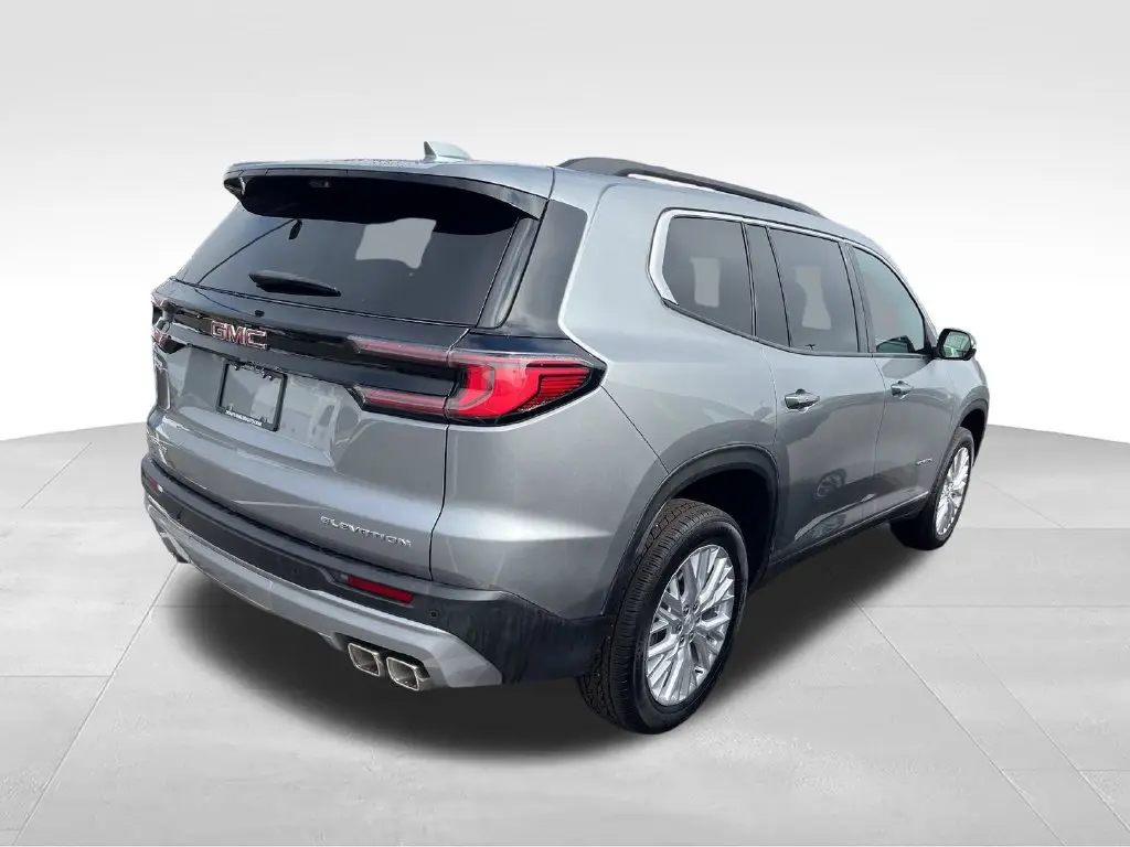 2026 GMC Acadia - $40,400