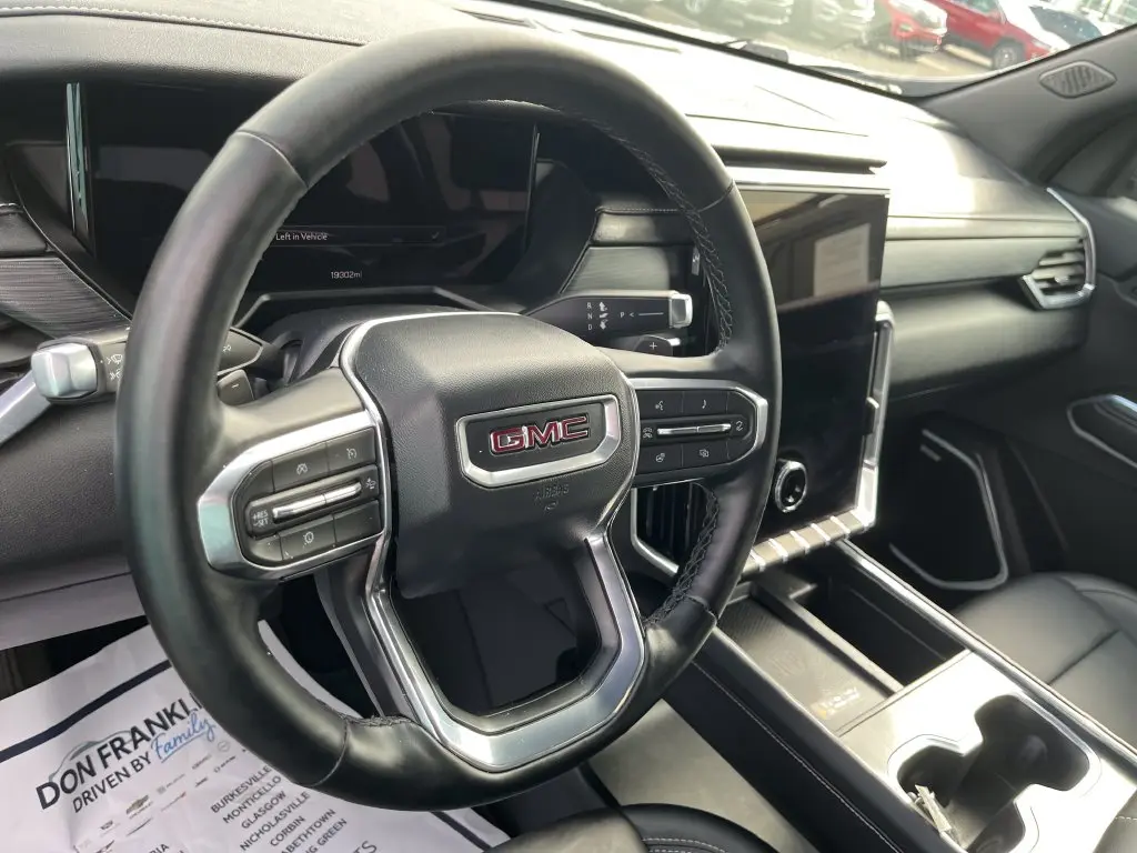 2026 GMC Acadia - $40,400