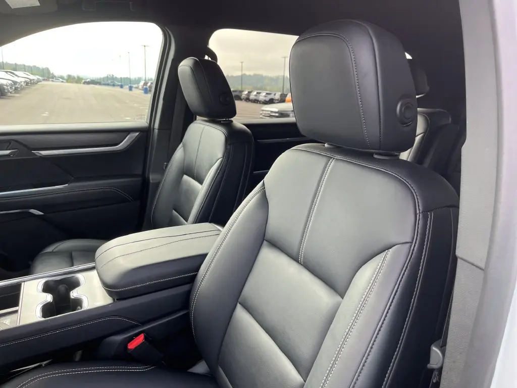 2026 GMC Acadia - $41,400