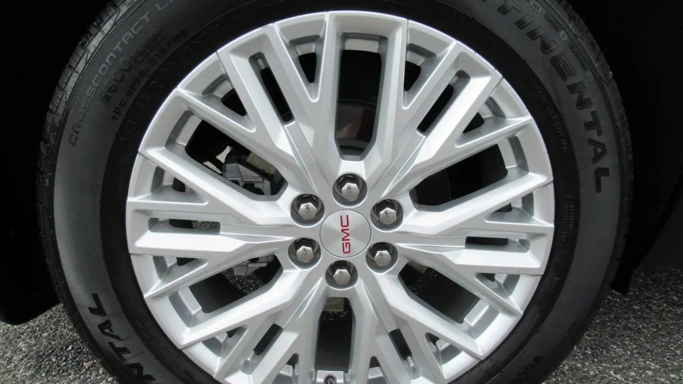 2024 GMC Acadia Elevation
