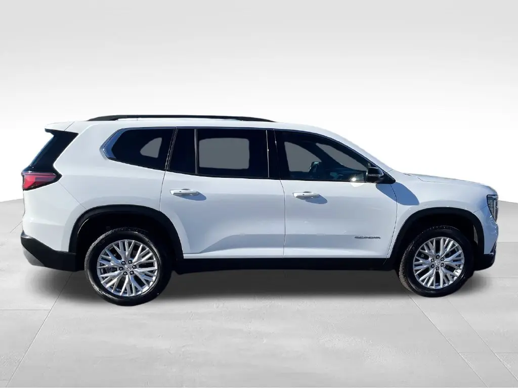 2026 GMC Acadia - $40,400