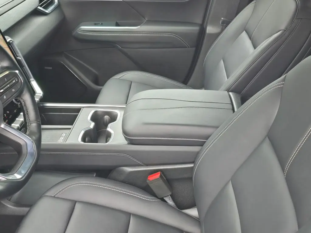 2026 GMC Acadia - $41,872