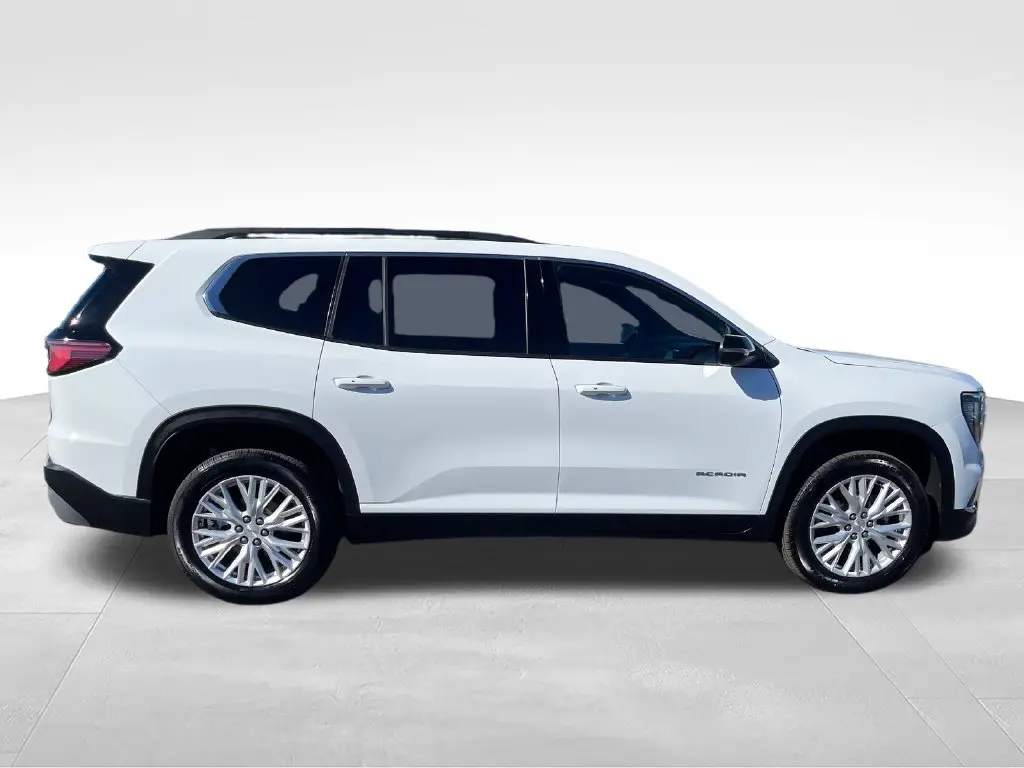 2026 GMC Acadia - $40,400