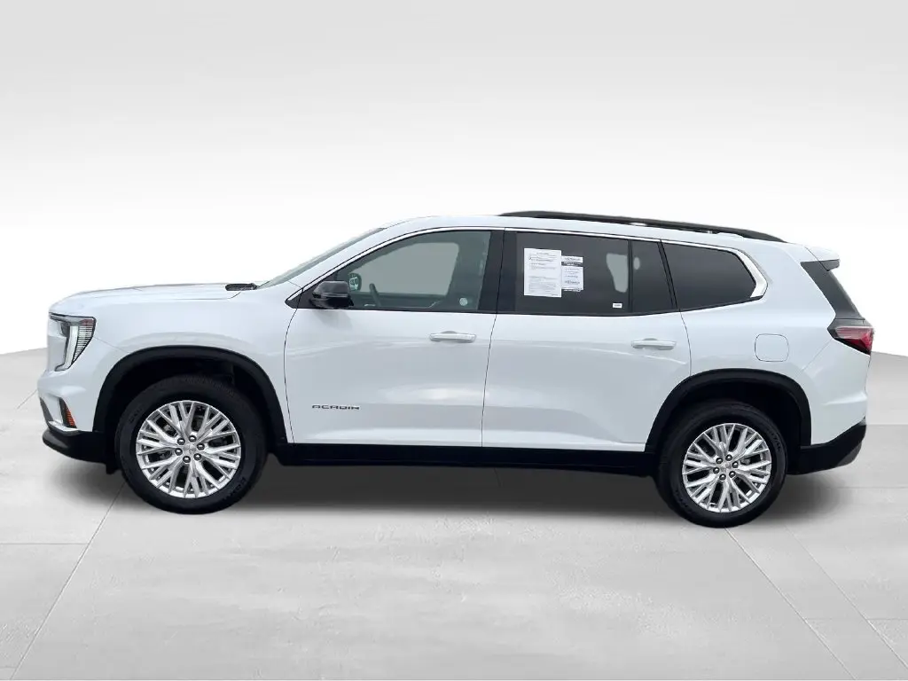 2026 GMC Acadia - $40,400