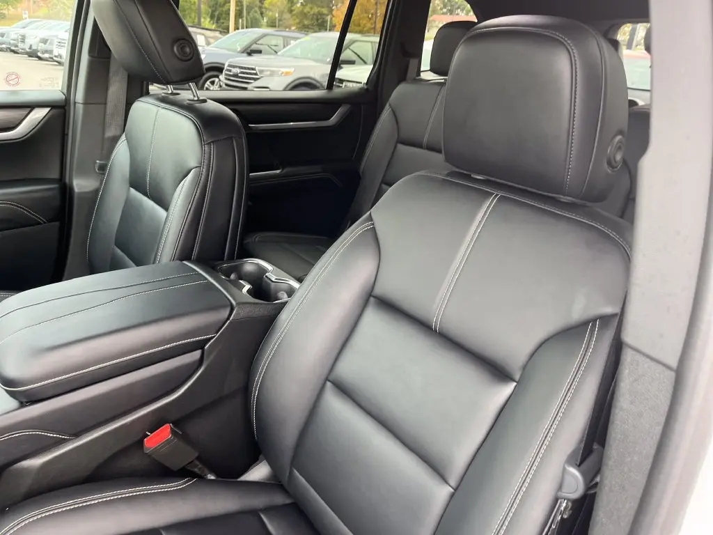 2026 GMC Acadia - $40,400