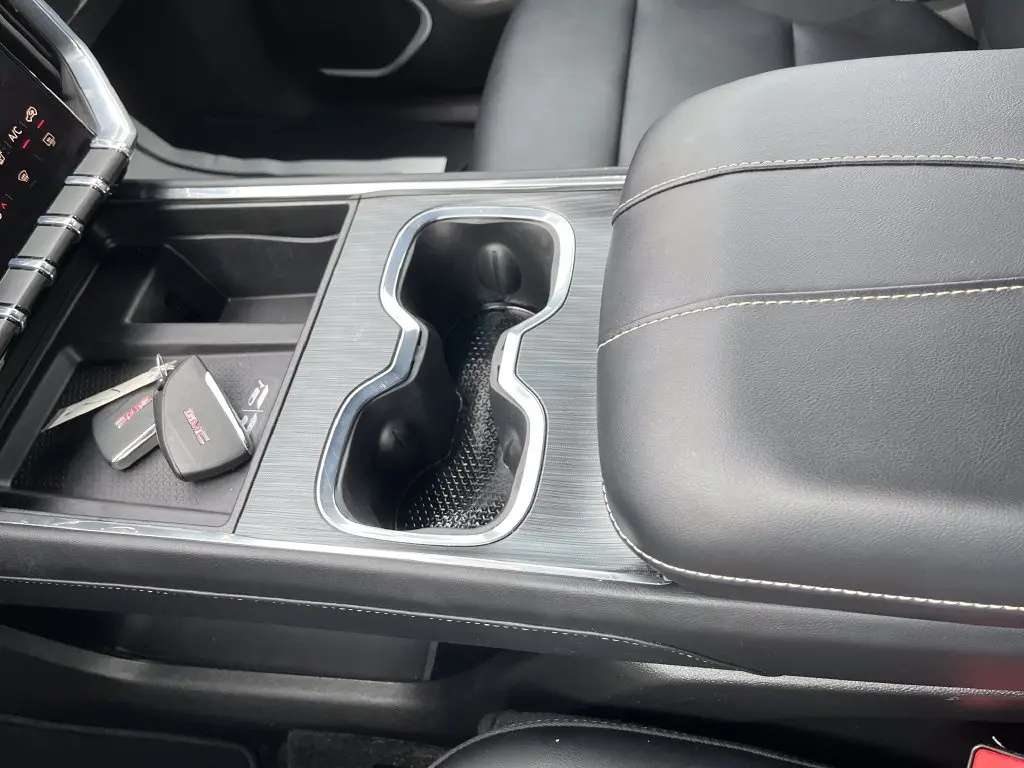 2026 GMC Acadia - $40,400