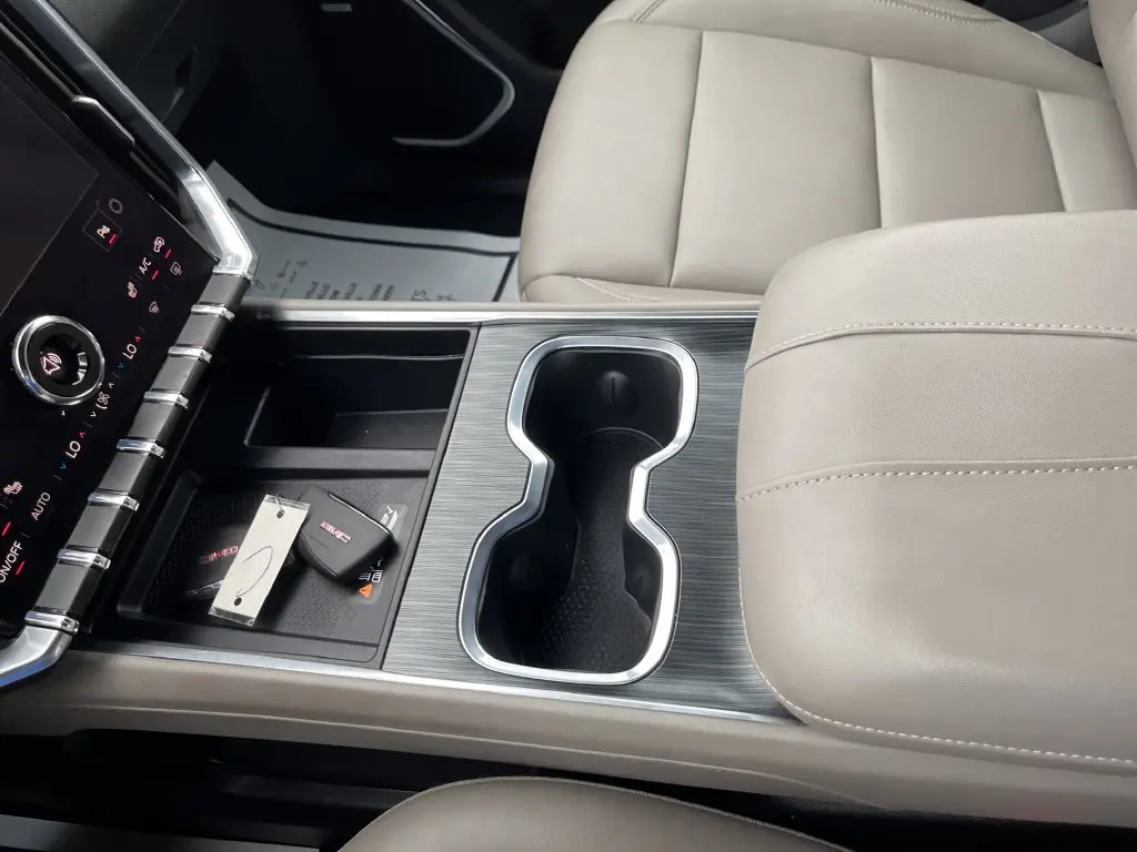 2026 GMC Acadia - $40,400