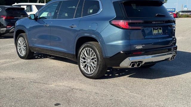 2025 GMC Acadia Denali