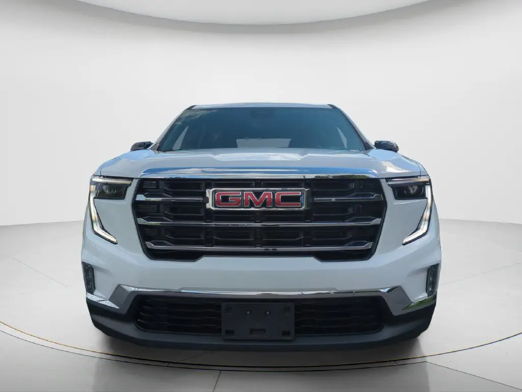 2026 GMC Acadia - $37,999