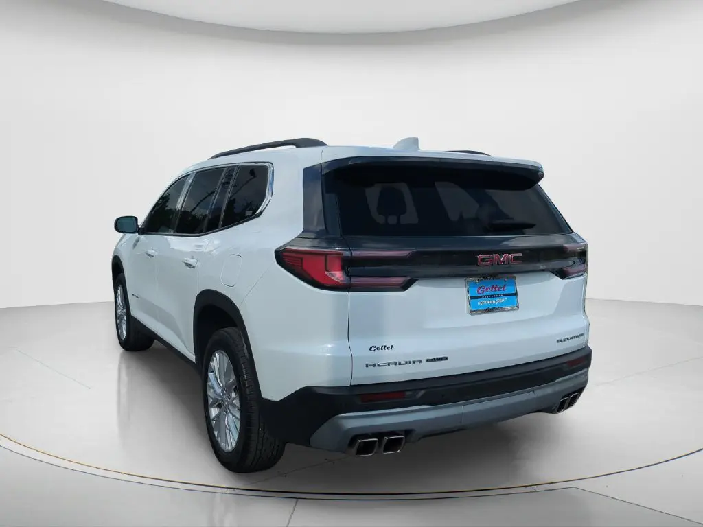 2026 GMC Acadia - $37,999