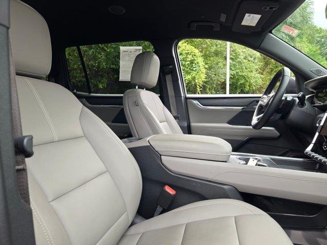 2026 GMC Acadia - $43,999