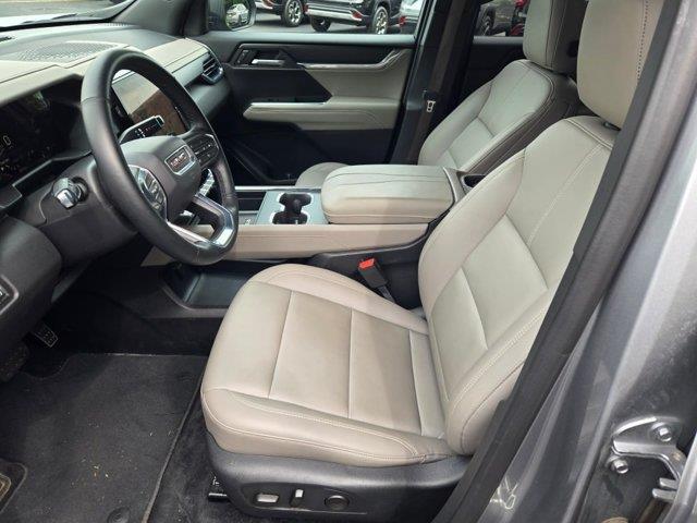 2026 GMC Acadia - $43,999