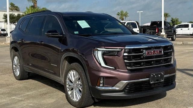 2024 GMC Acadia Elevation