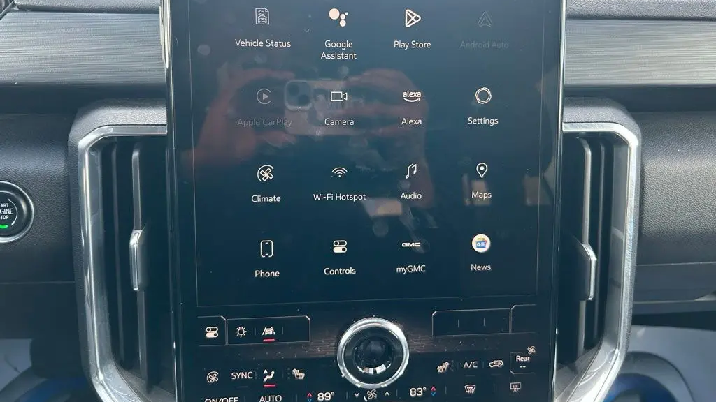 2024 GMC Acadia Elevation