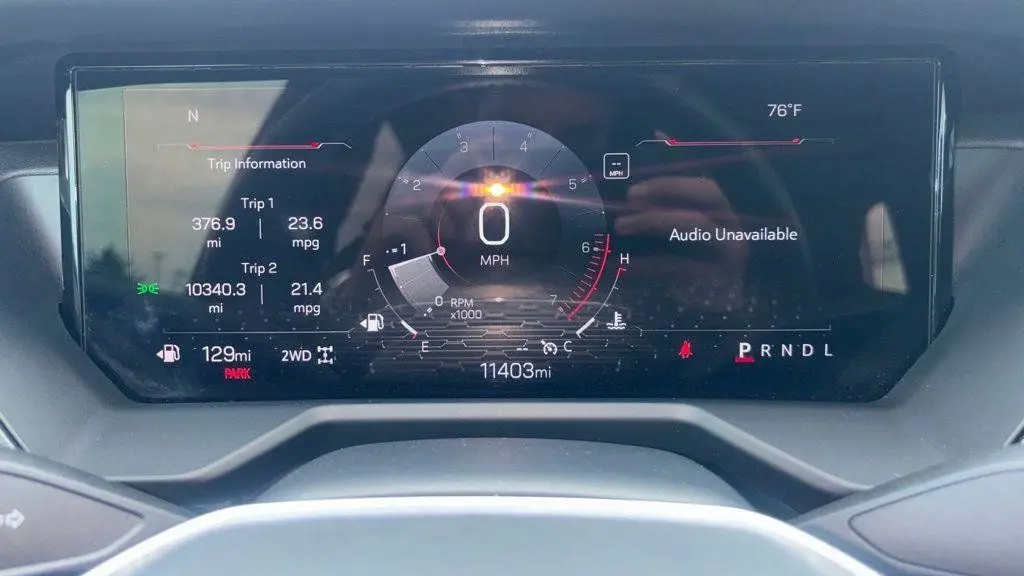 2024 GMC Acadia Elevation
