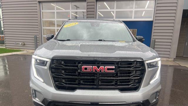 2024 GMC Acadia Elevation