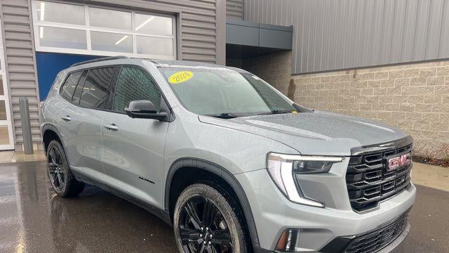 2024 GMC Acadia Elevation