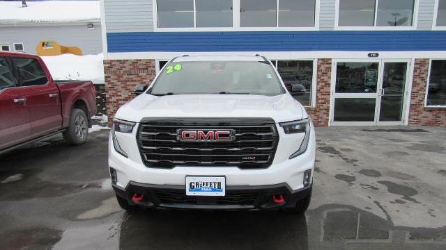 2024 GMC Acadia AT4