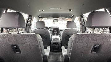 2024 GMC Acadia AT4