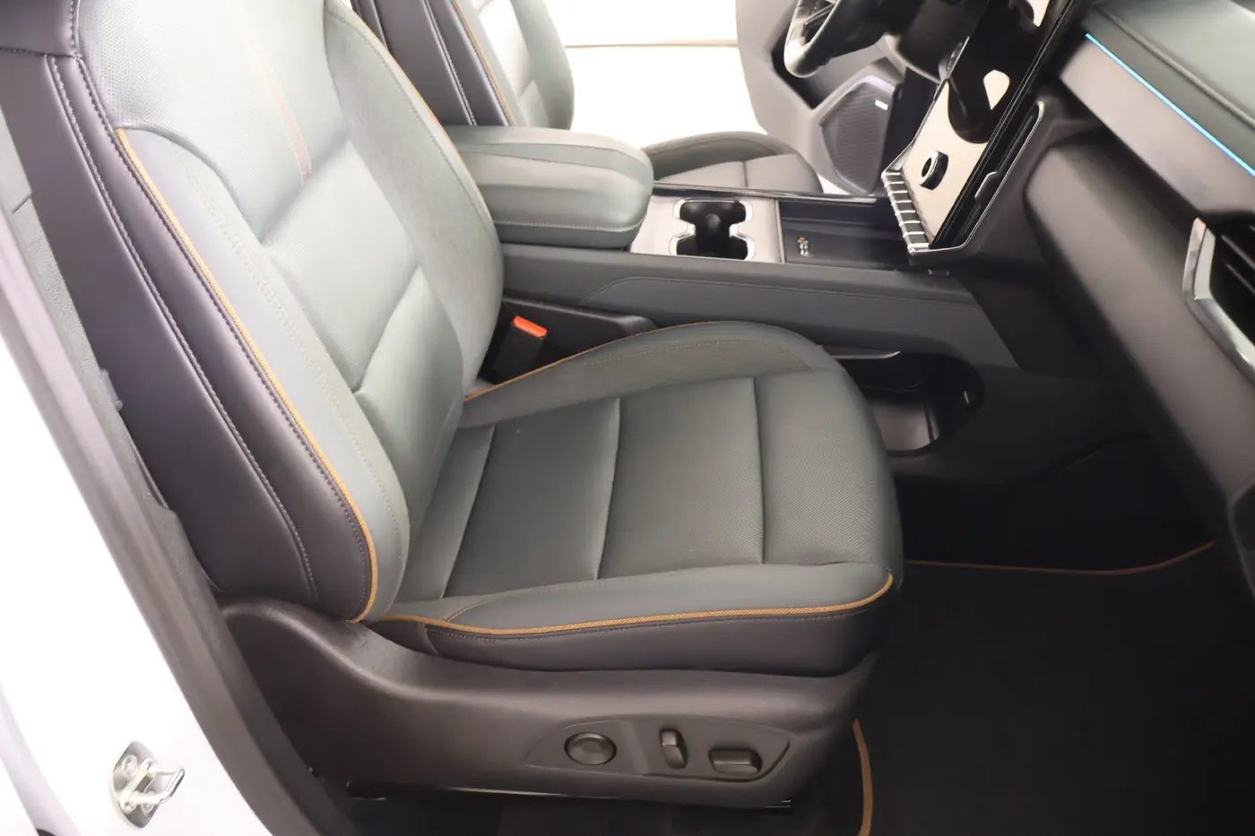 2026 GMC Acadia - $48,327