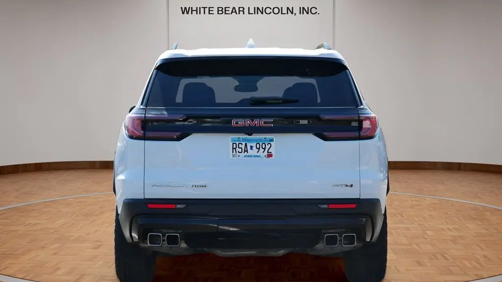 2025 GMC Acadia AT4