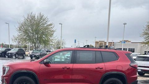 2025 GMC Acadia AT4