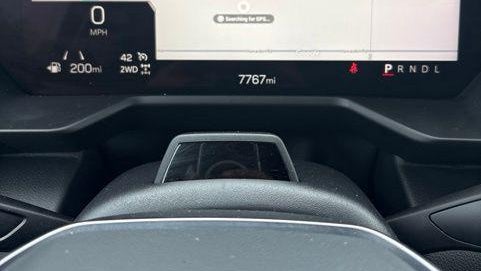 2025 GMC Acadia AT4