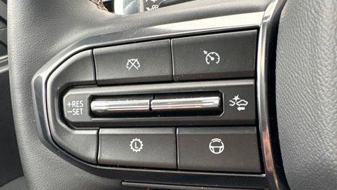2025 GMC Acadia AT4