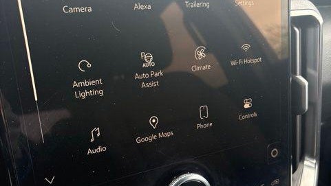 2025 GMC Acadia AT4