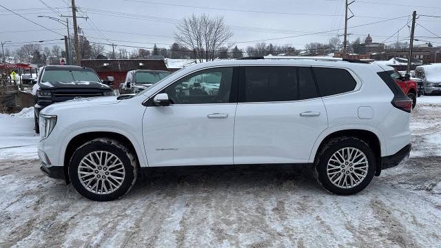 2024 GMC Acadia Denali