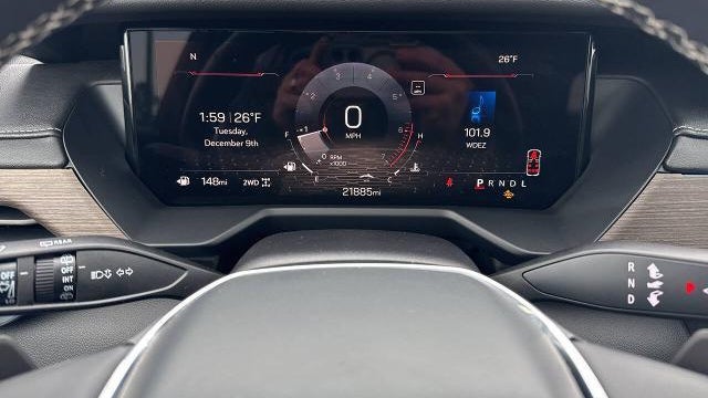 2024 GMC Acadia Denali