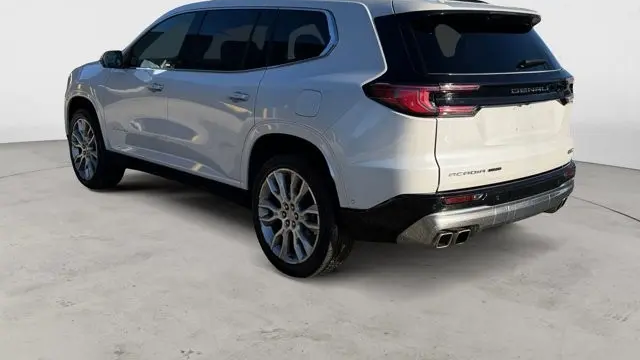 2024 GMC Acadia Denali