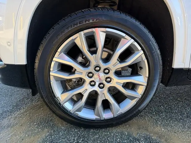 2024 GMC Acadia - $50,995